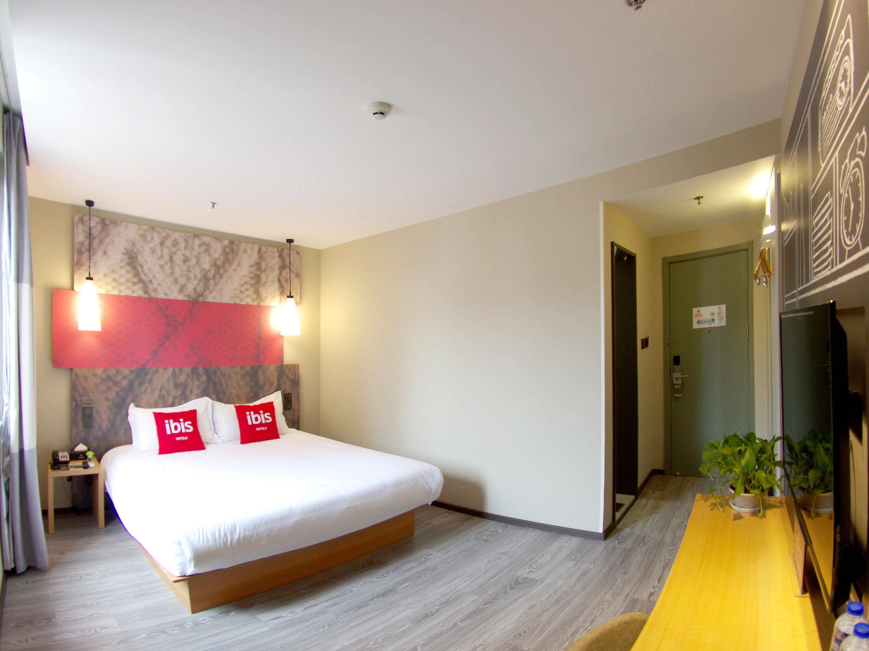 Ibis Beijing Tiantandongmen Metro Station Hotel Экстерьер фото