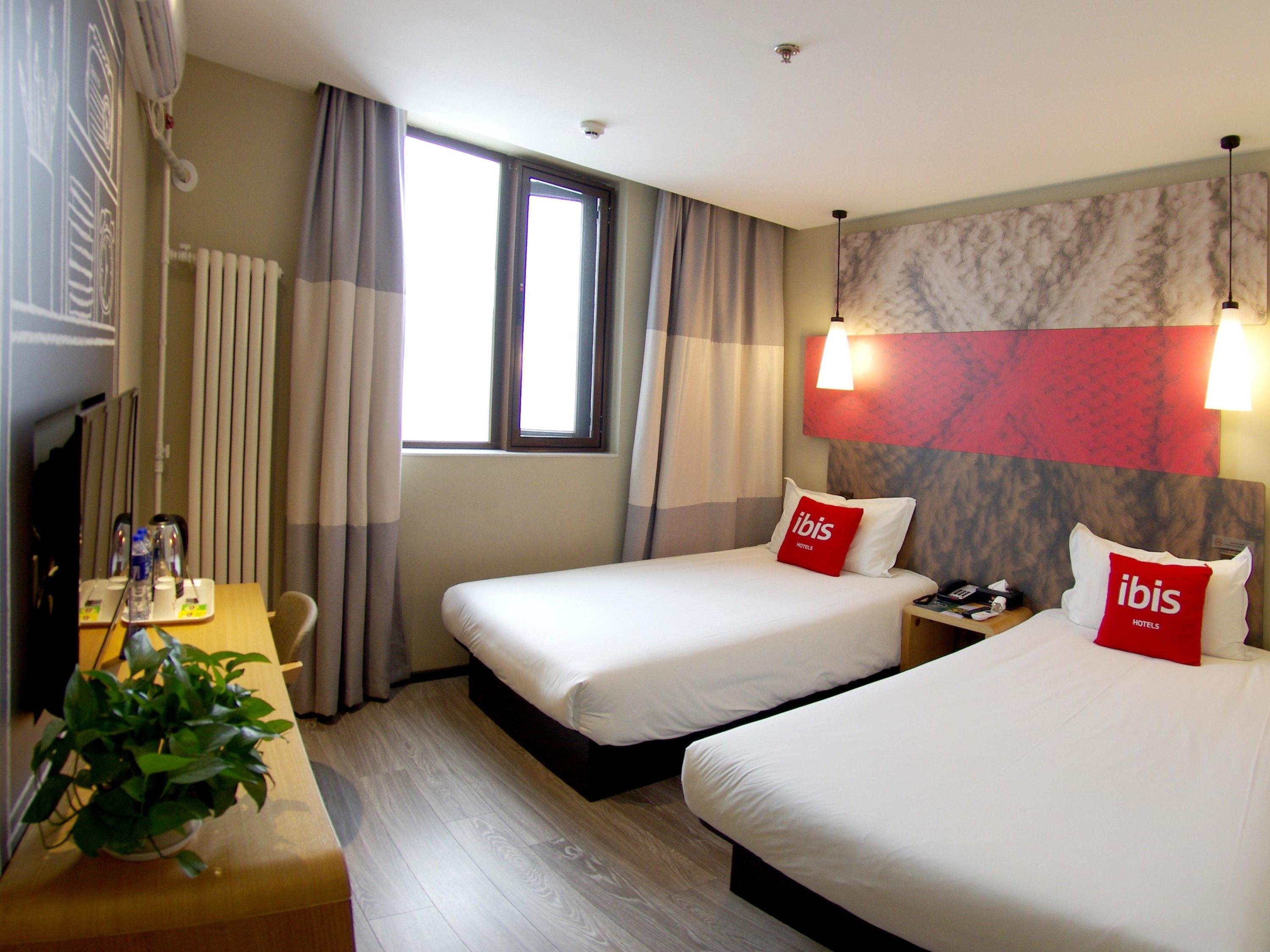 Ibis Beijing Tiantandongmen Metro Station Hotel Экстерьер фото