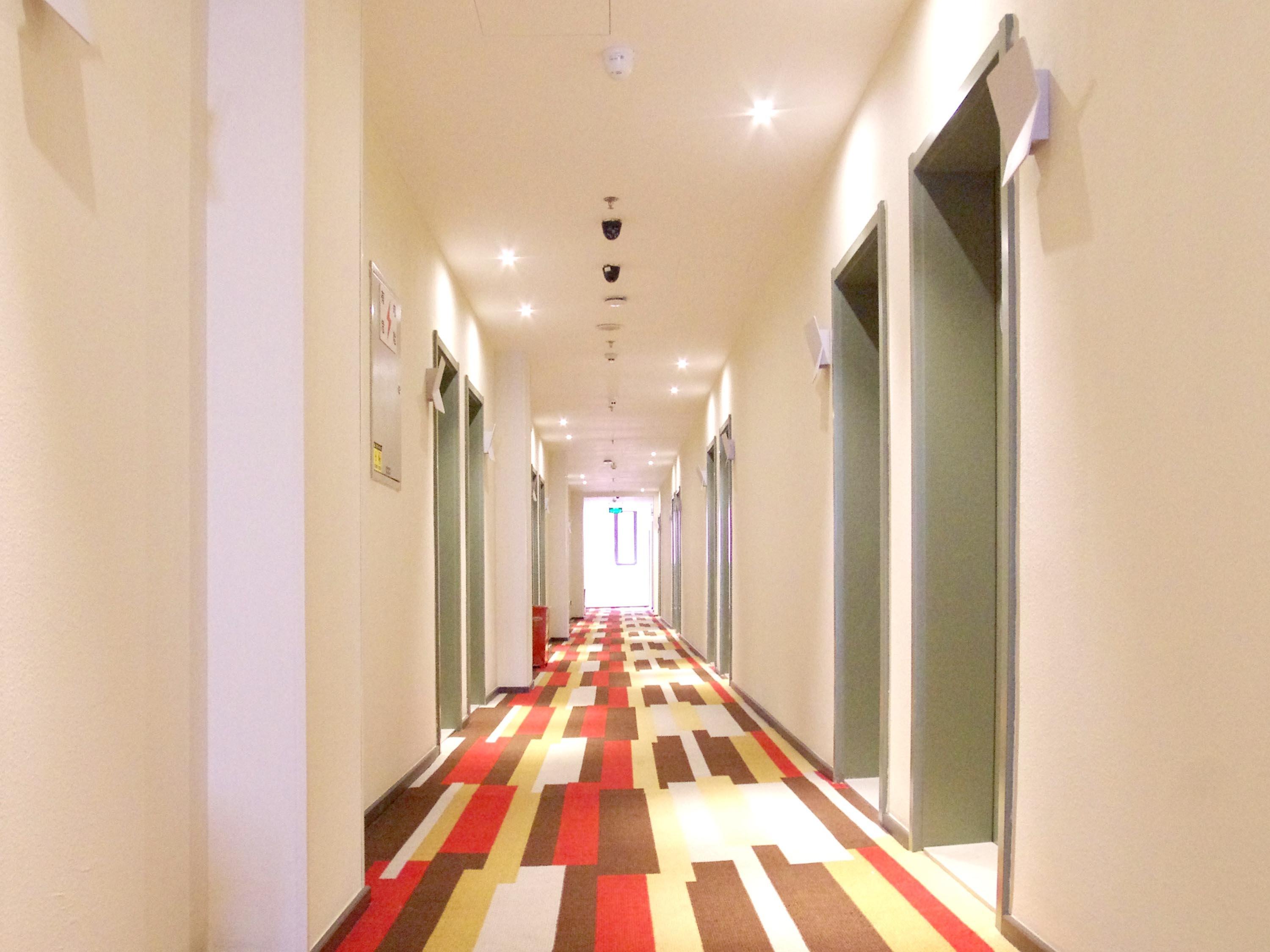 Ibis Beijing Tiantandongmen Metro Station Hotel Экстерьер фото