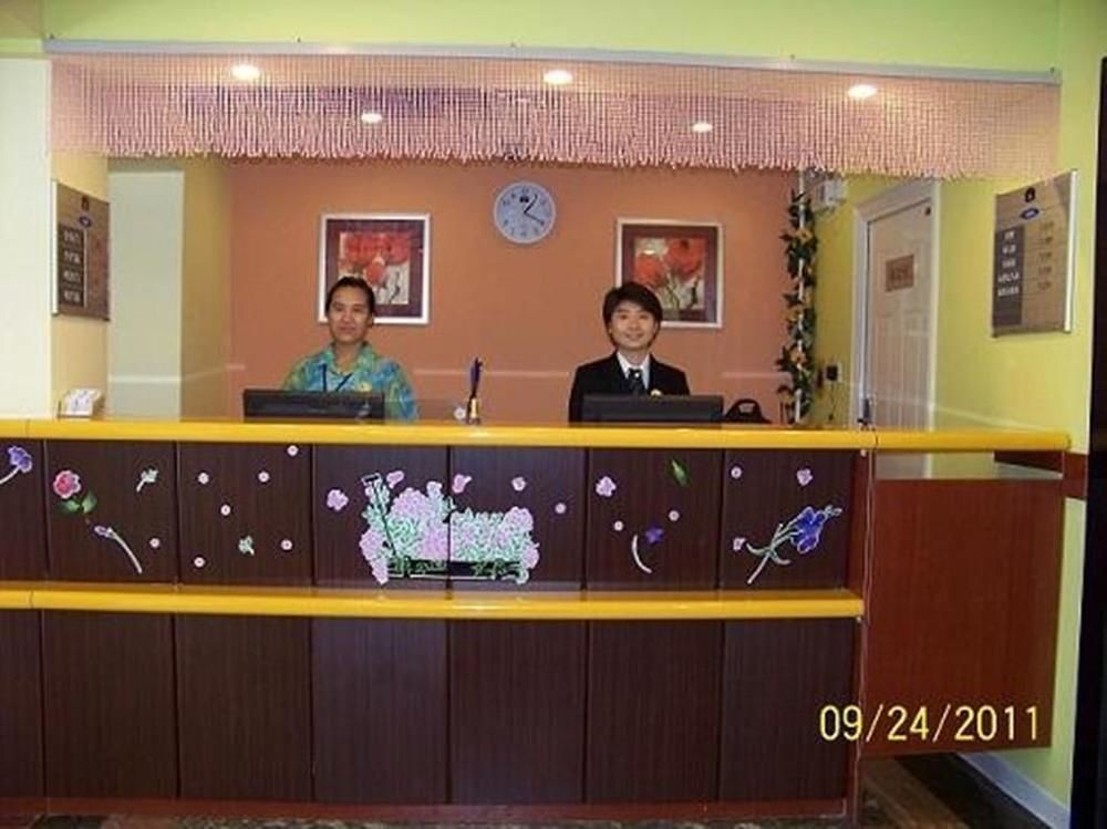 Ibis Beijing Tiantandongmen Metro Station Hotel Экстерьер фото