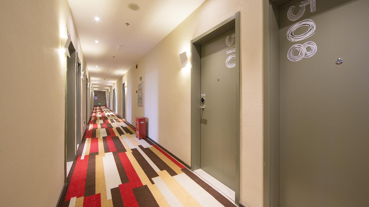 Ibis Beijing Tiantandongmen Metro Station Hotel Экстерьер фото